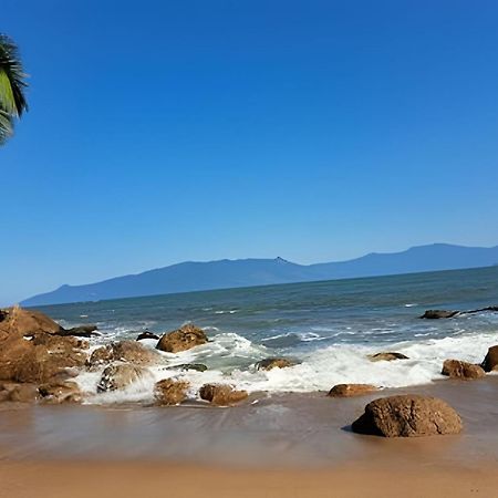 Chale Proximo A Praia Martim De Sa Карагуататуба Екстериор снимка