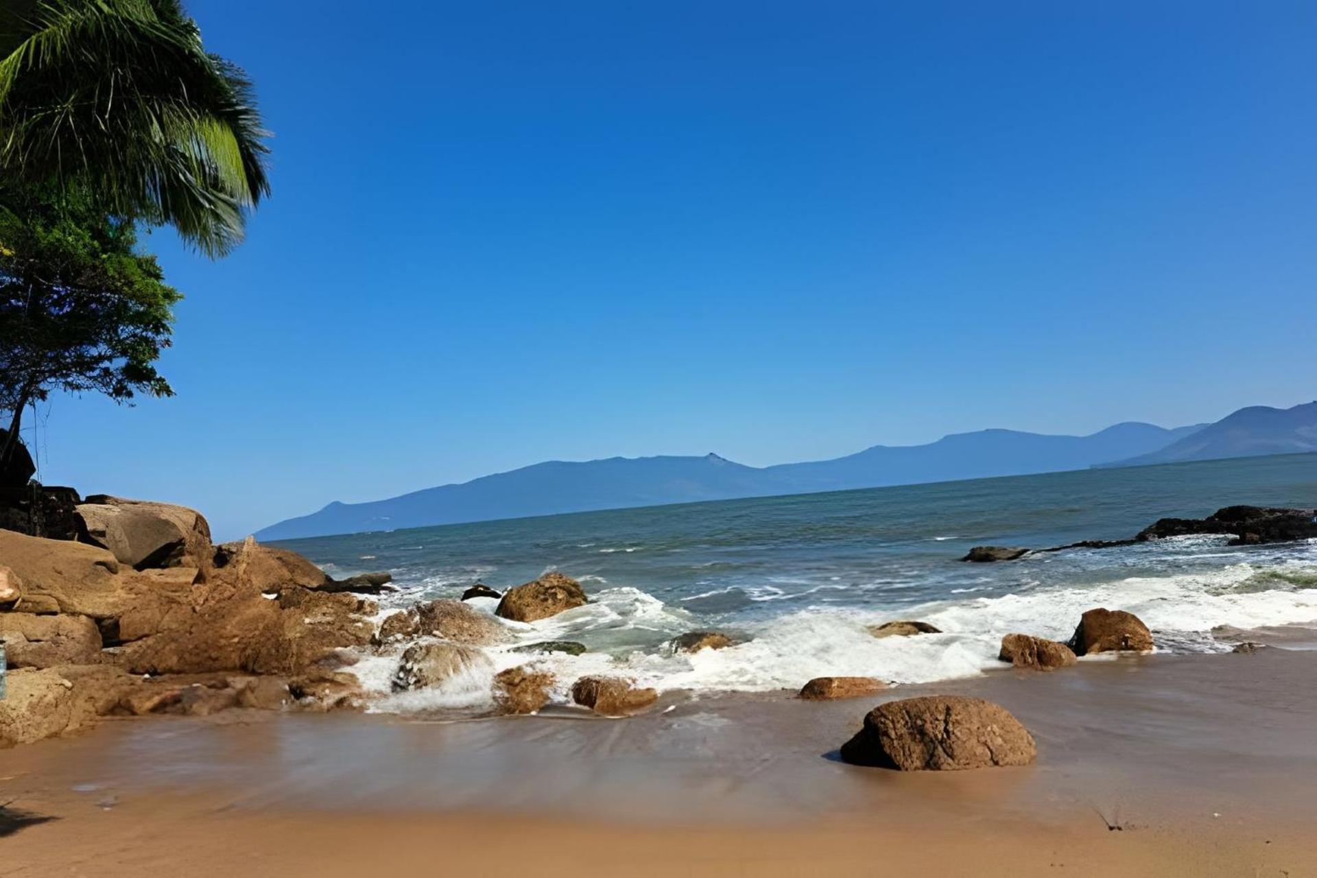 Chale Proximo A Praia Martim De Sa Карагуататуба Екстериор снимка